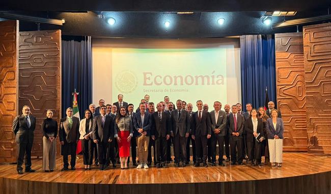 El secretario de Economía, Marcelo Ebrard, y empresarios alemanes acuerdan trabajar en conjunto para potenciar inversiones en México