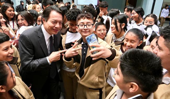Boletín 53. Atienden comunidades escolares llamado del titular de la SEP para sumarse al primer “Maratón por la Lectura”