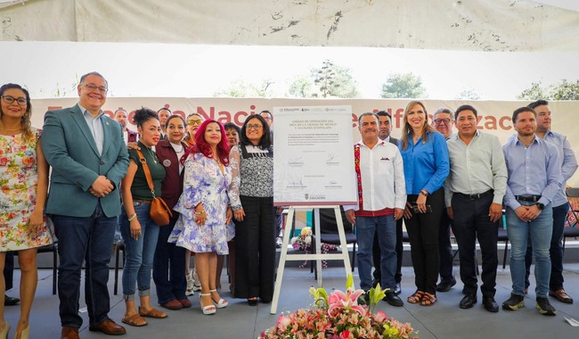 Boletín 108. La firma de acuerdos de la Estrategia Nacional para la Alfabetización beneficiará a 995 mil personas en el país: SEP