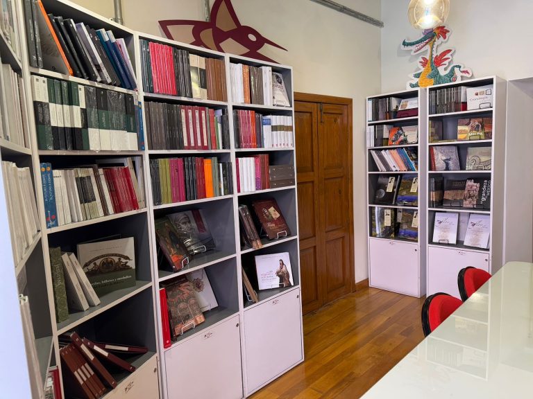 Promueve el Fondo Editorial del EdoMéx la cultura y la historia a través de la Colección Fundiciones