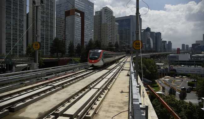 Nuevos trenes de pasajeros cumplirán con medidas de impacto ambiental: Andrés Lajous