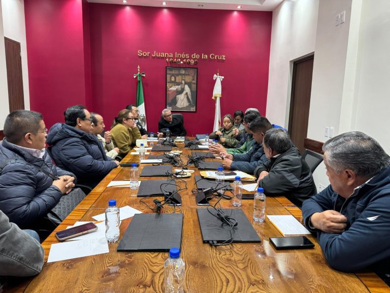 Gobierno del EdoMéx interviene para que municipio de Ecatepec regularice pagos a trabajadores del SUTEYM