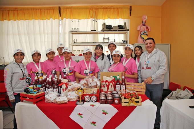 “Fresarte”: un modelo de negocio creado por estudiantes de Telesecundaria en el EdoMéx