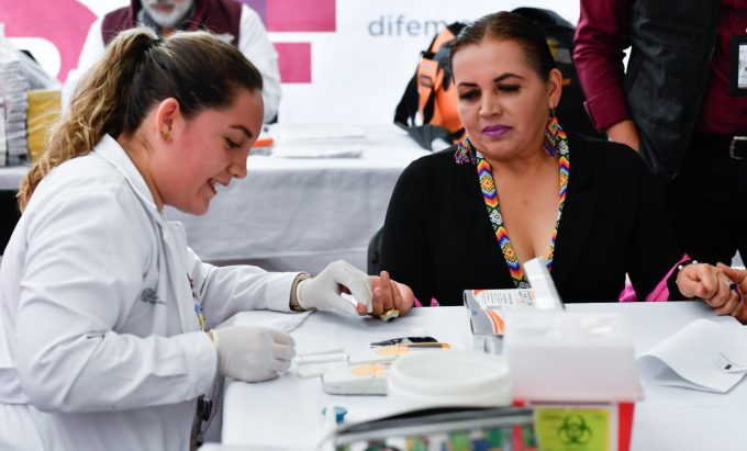 Previene DIFEM enfermedades crónico degenerativas; beneficia a más de 2 mil mexiquenses con pruebas de diagnóstico