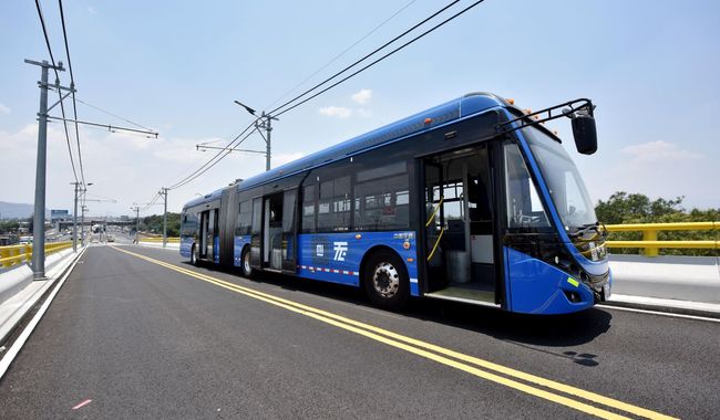 Realizan pruebas estáticas y dinámicas en el trolebús elevado Chalco-Santa Marta