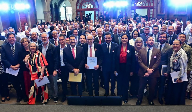 073. México avanza en el cuidado de la salud con la presentación de los Protocolos Nacionales de Atención Médica (PRONAM)