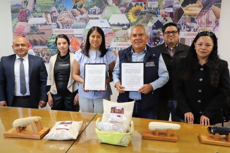Unen esfuerzos Gobierno del EdoMéx y Municipio de Temoaya para capacitar a productores del campo
