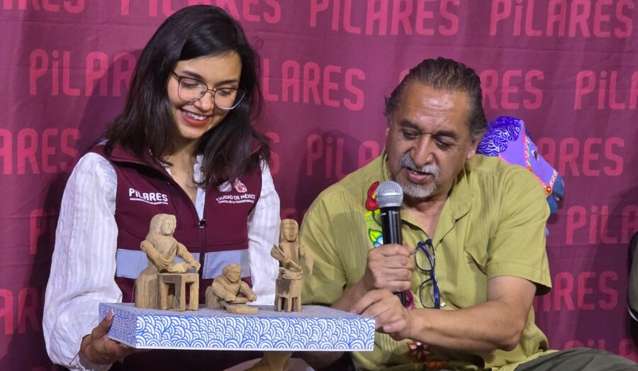 Participa PILARES en la conservación de tradiciones mexicanas como el juguete artesanal a través de “Diálogos PILARES”