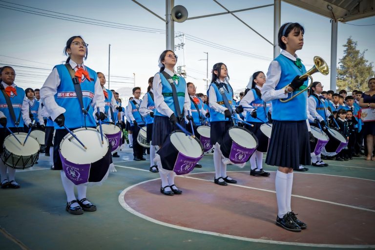 Arranca Gobierno del EdoMex la entrega de instrumentos a Bandas de Guerra para estudiantes de educación básica