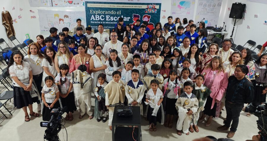 Llaman autoridades y especialistas a ejercer el derecho a la educación de manera libre y sin violencia