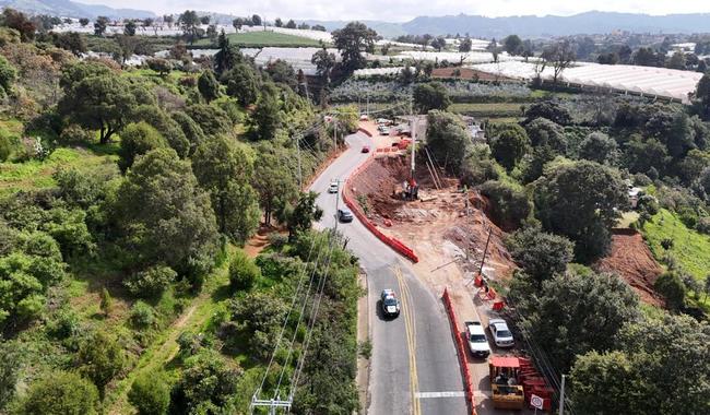 Atiende SICT afectación en el km 38+200 de carretera Toluca-Taxco, en el Estado de México