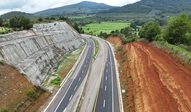 Obra de ampliación de la autopista Pátzcuaro-Uruapan registra un avance de 91 por ciento: SICT