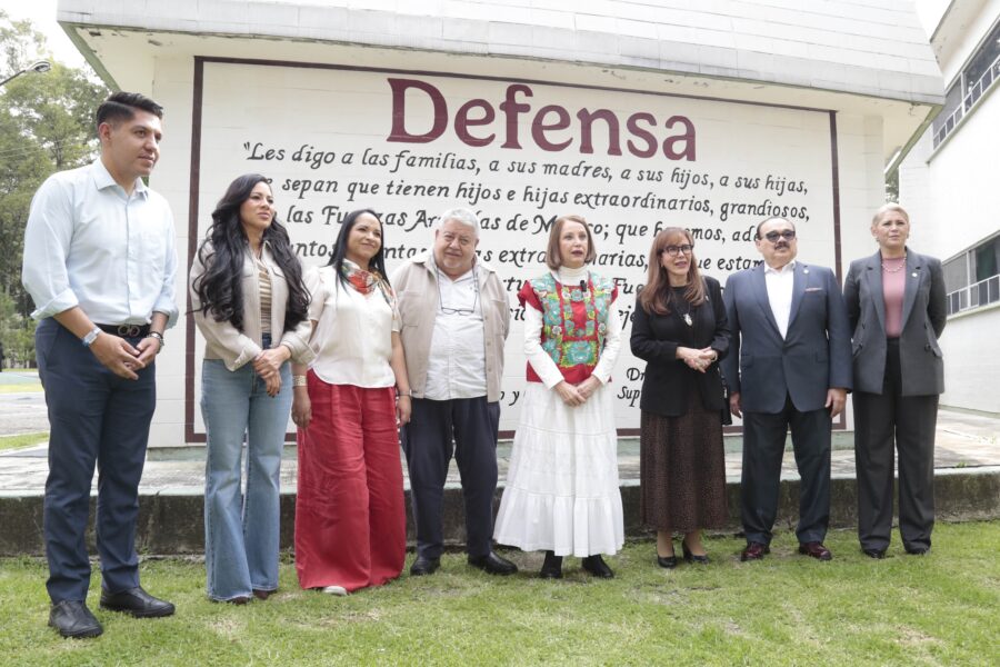Entrega Senado 10 tráileres con víveres para ayudar a damnificados por las intensas lluvias: Laura Itzel Castillo