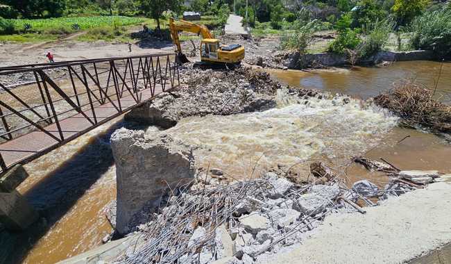 Refuerza SICT labores de atención en carreteras con 513 trabajadores y 312 máquinas especializadas