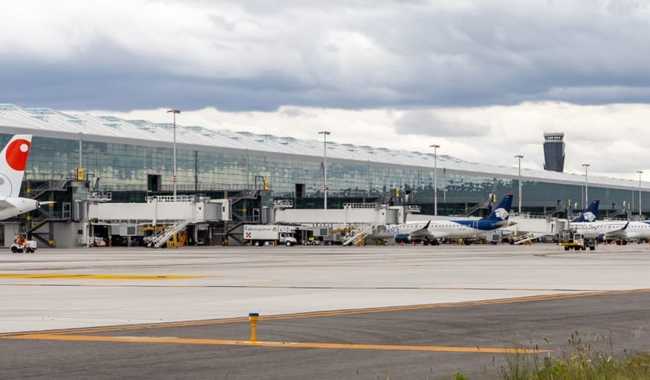 El Gobierno de México reafirma su compromiso con una aviación segura, eficiente y competitiva