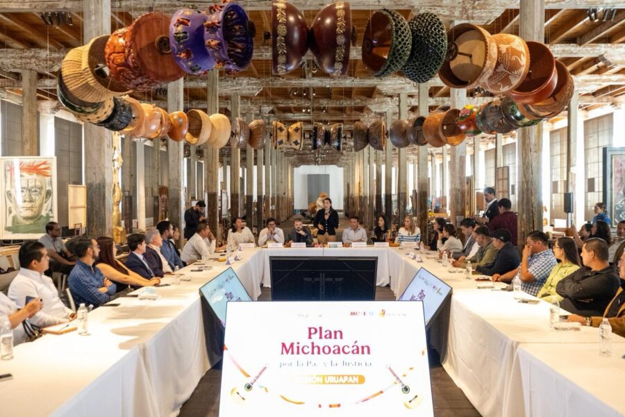 Sectur impulsa el fortalecimiento turístico de Uruapan en coordinación con gobierno de Michoacán y empresarios