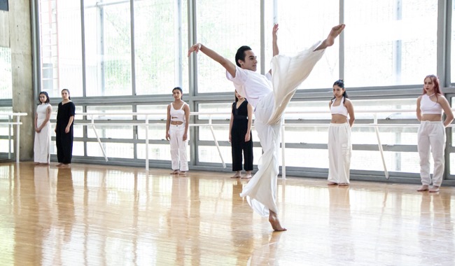 ESCUELA-NACIONAL-DE-DANZA-CLASICA