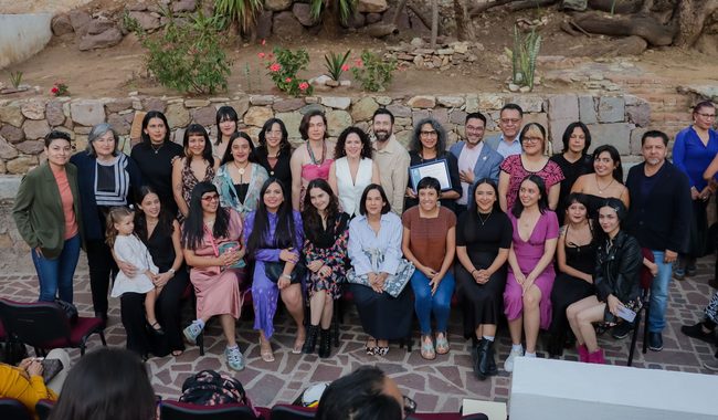 trabajo-de-25-artistas-visuales