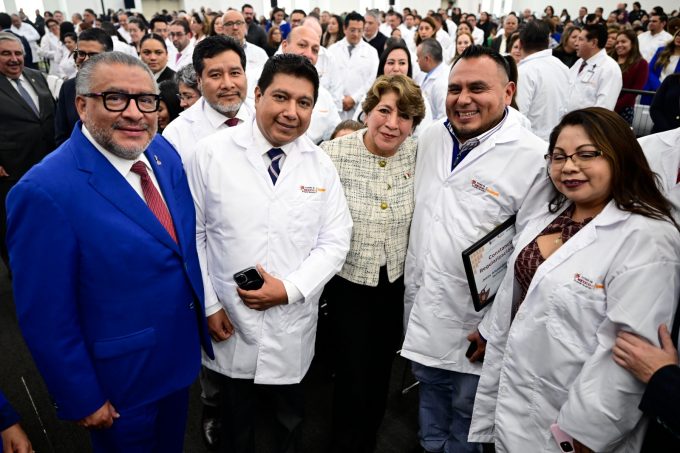 210-trabajadores-medicos