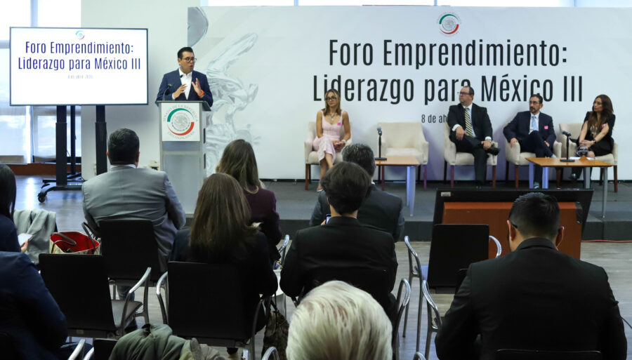 Inauguran en el Senado de la República el Foro “Emprendimiento: Liderazgo para México III”