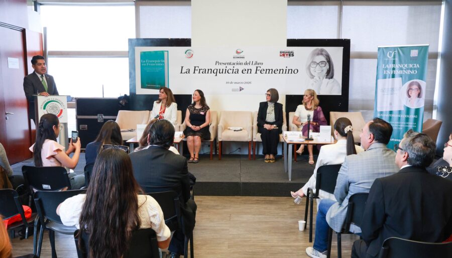 Presentan en el Senado “La Franquicia en Femenino”, texto que comparte la experiencia de mujeres empresarias